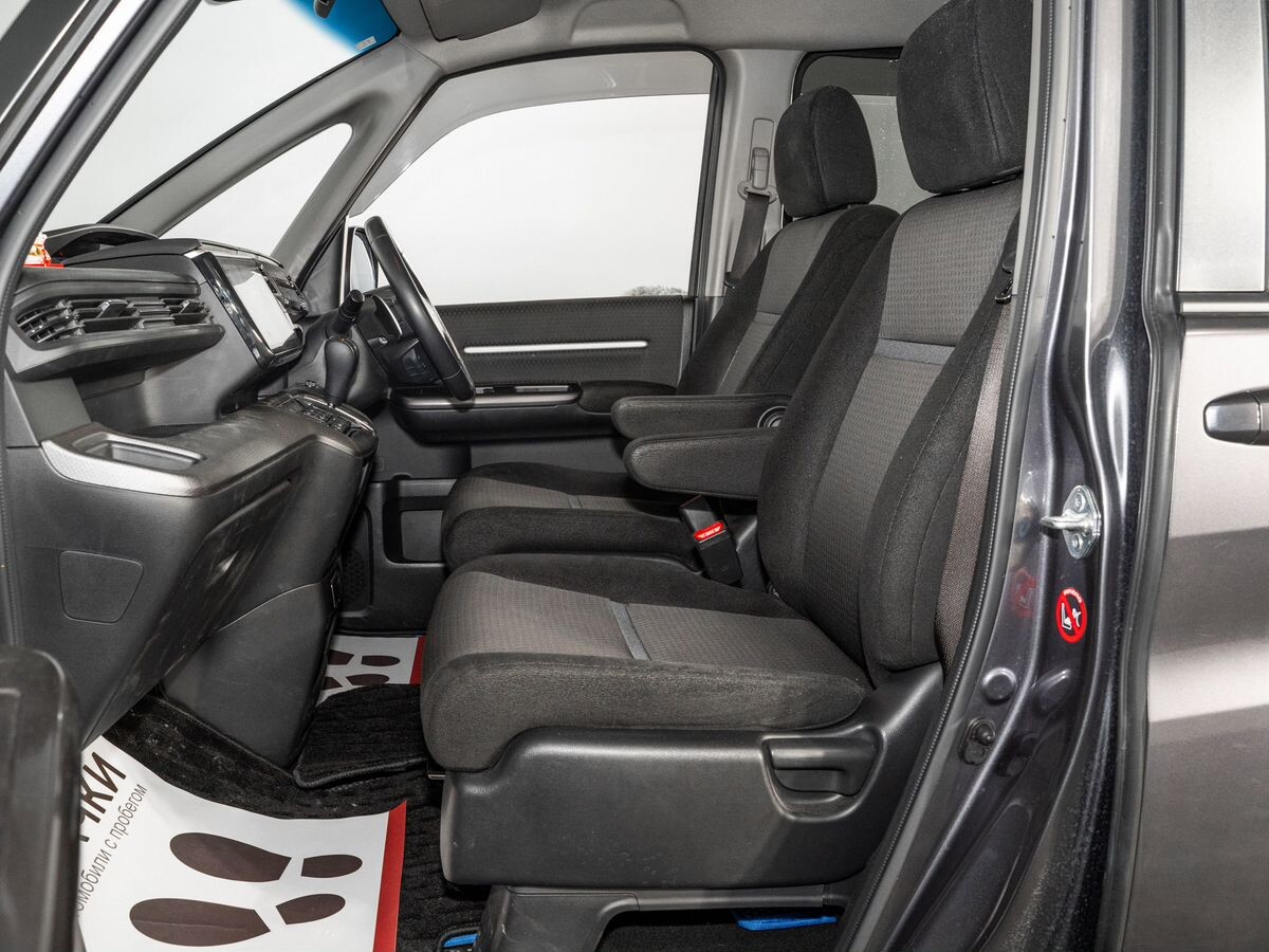 Honda Stepwgn 2019 - фото автомобиля