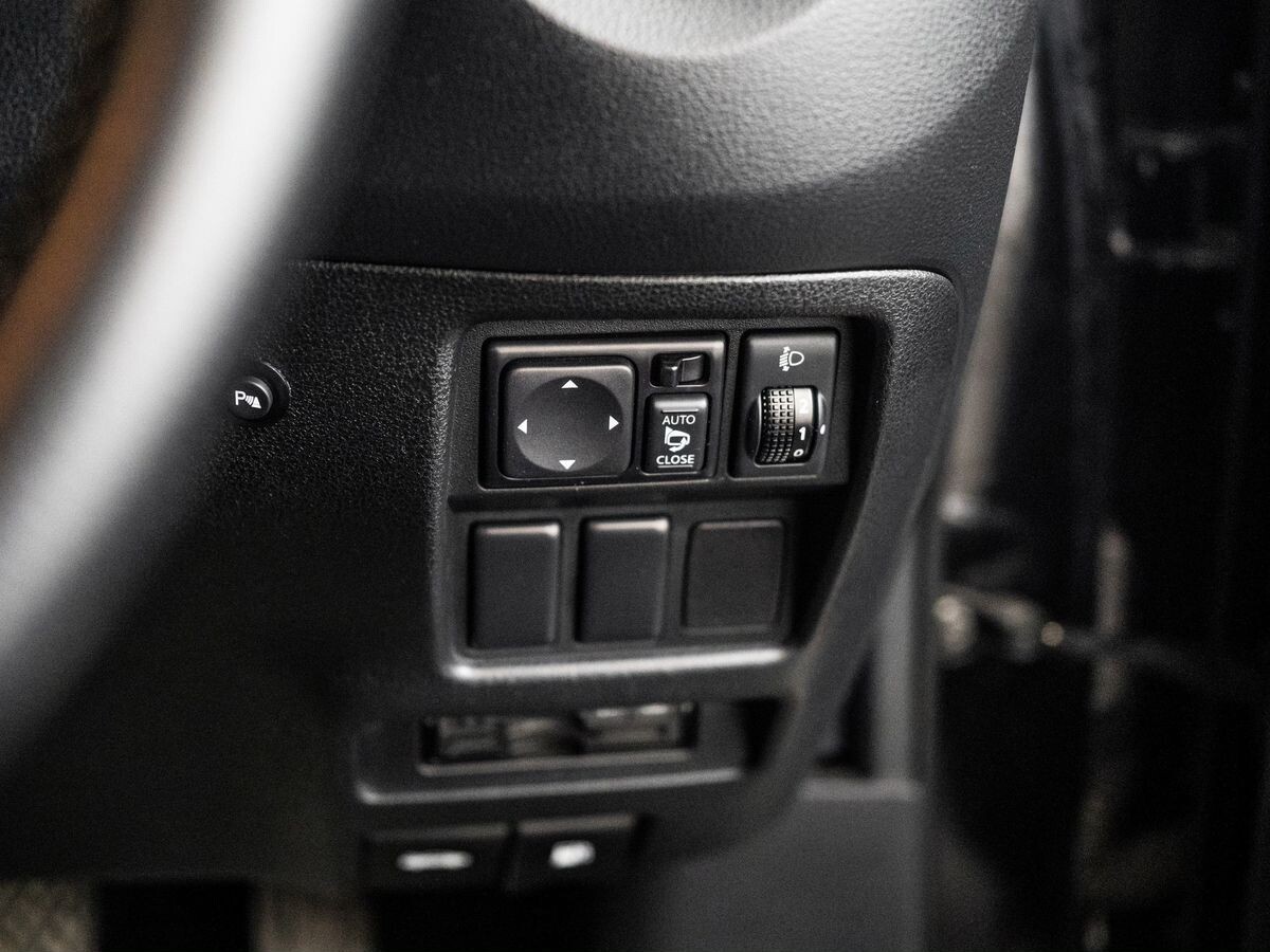 Nissan Juke 2013 - фото автомобиля