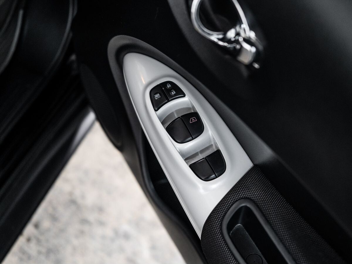 Nissan Juke 2013 - фото автомобиля