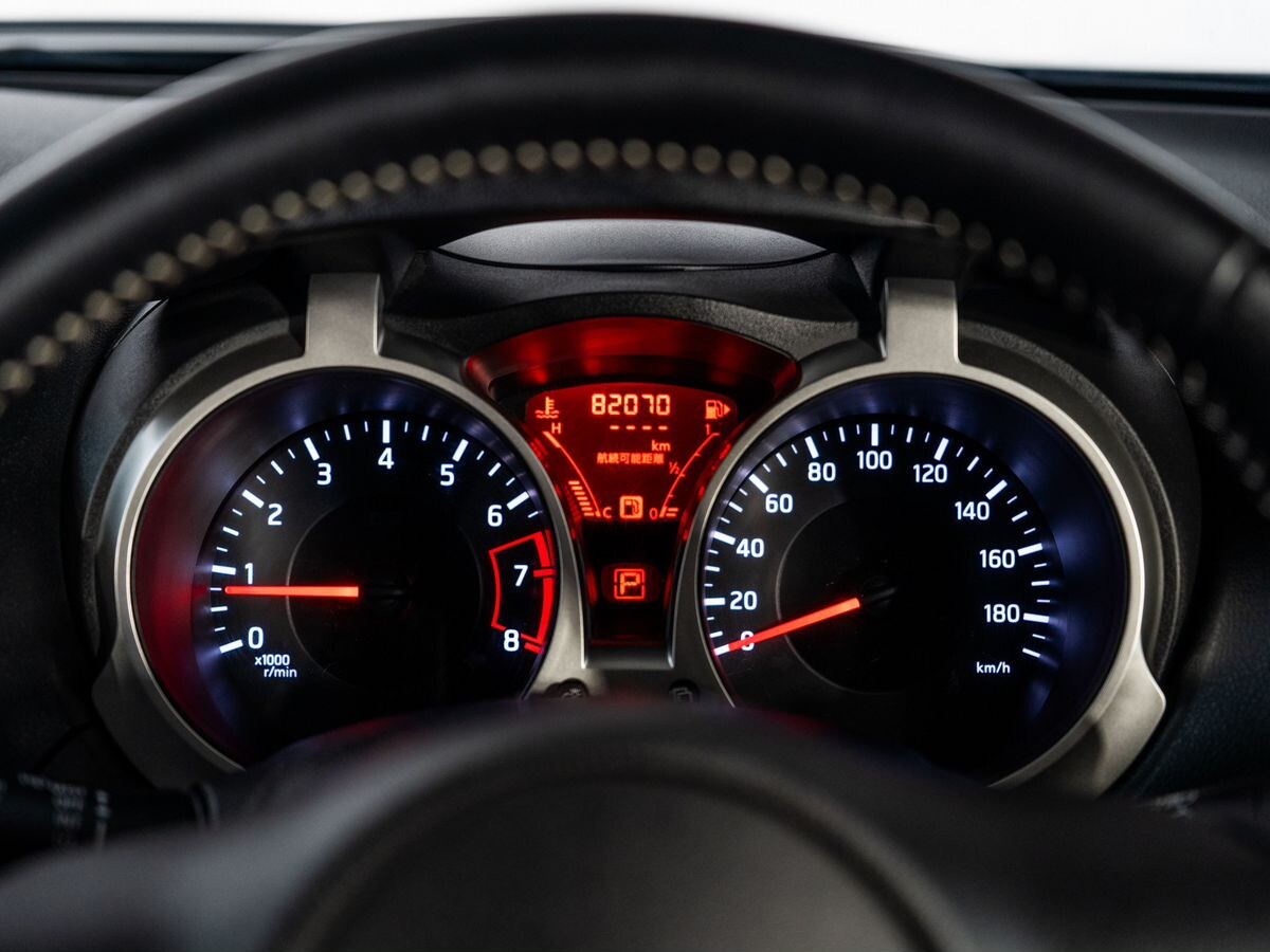 Nissan Juke 2013 - фото автомобиля