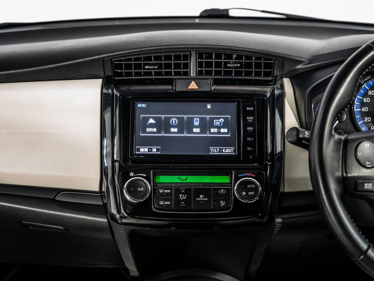 Toyota Corolla 2016 - фото автомобиля