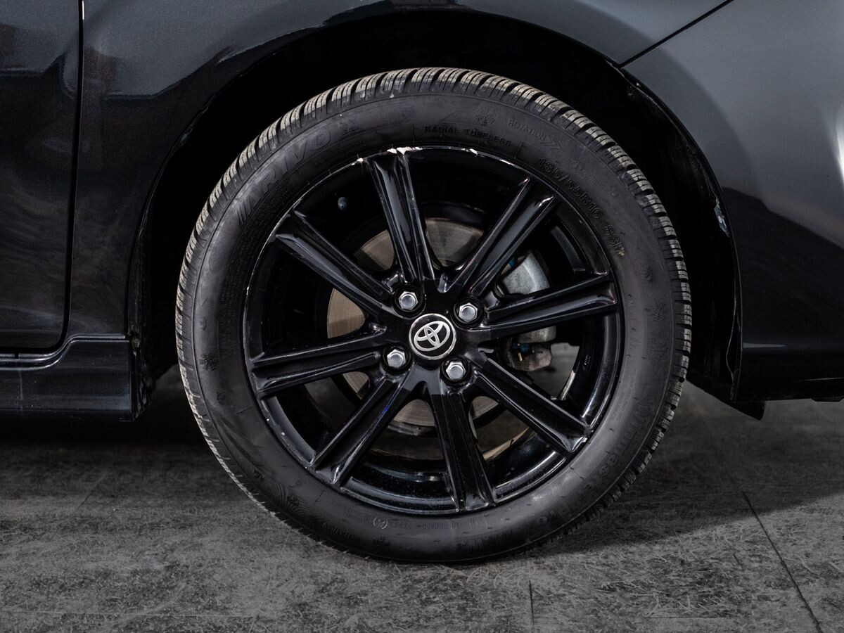 Toyota Corolla 2016 - фото автомобиля