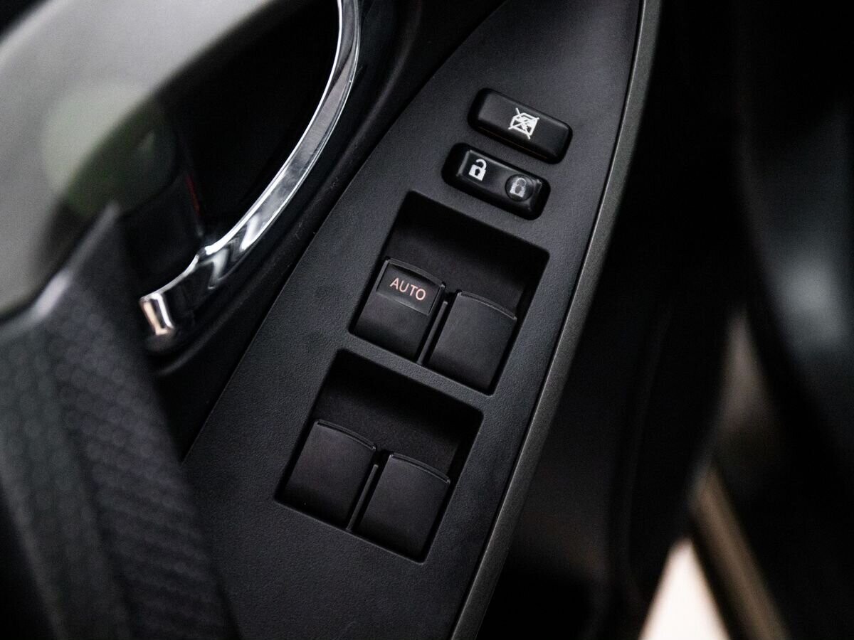 Toyota RAV4 2010 - фото автомобиля