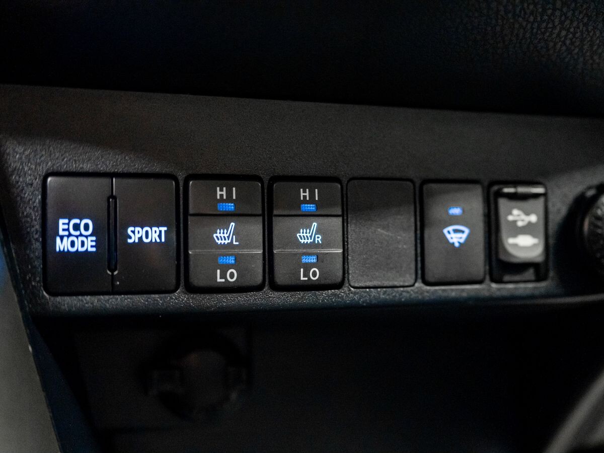 Toyota RAV4 2013 - фото автомобиля