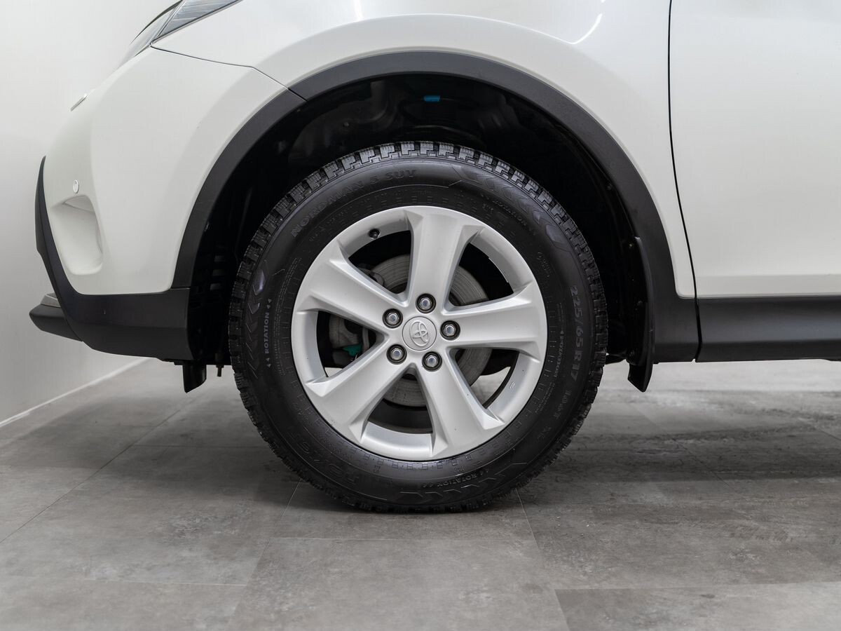 Toyota RAV4 2013 - фото автомобиля