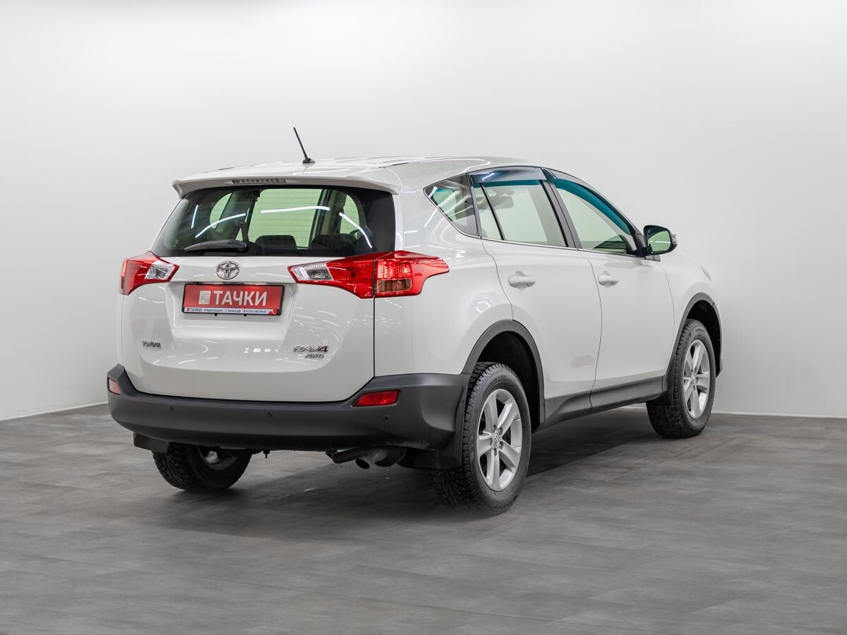 Toyota RAV4 2013 - фото автомобиля