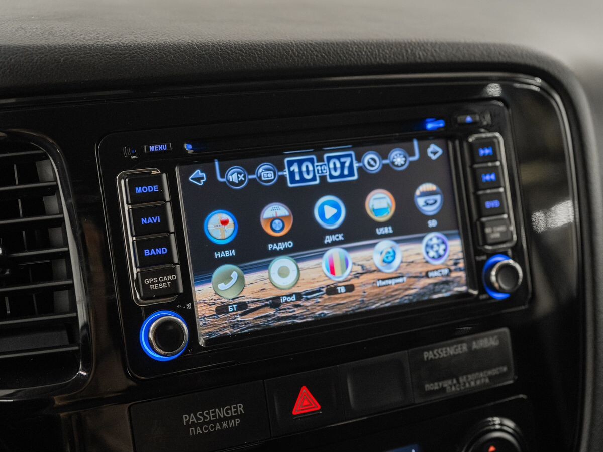 Mitsubishi Outlander 2015 - фото автомобиля