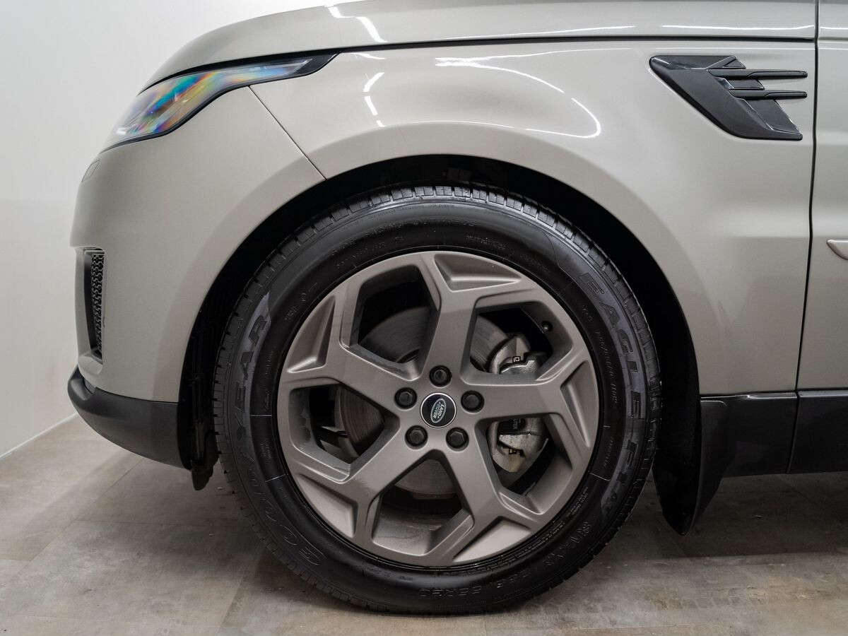 Land Rover Range Rover Sport 2018 - фото автомобиля