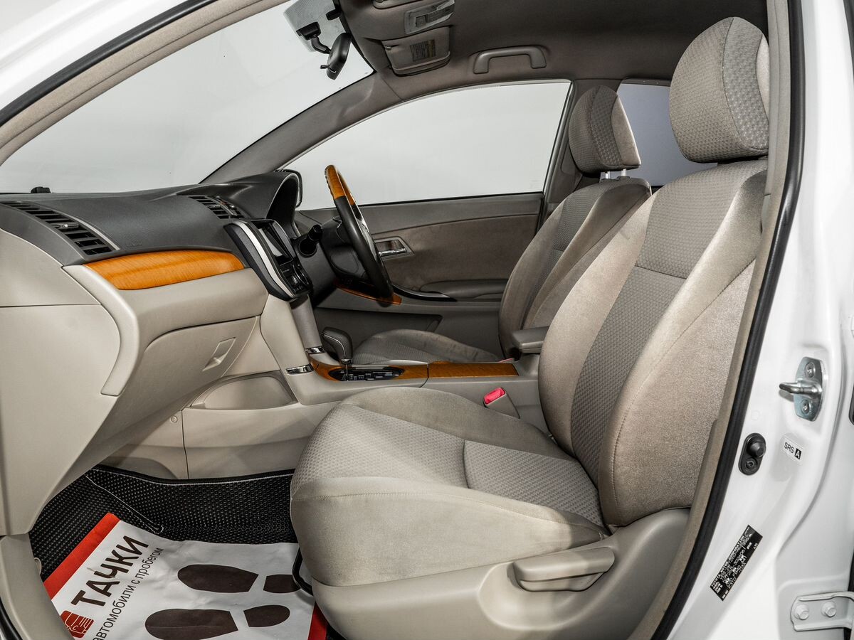 Toyota Premio 2008 - фото автомобиля