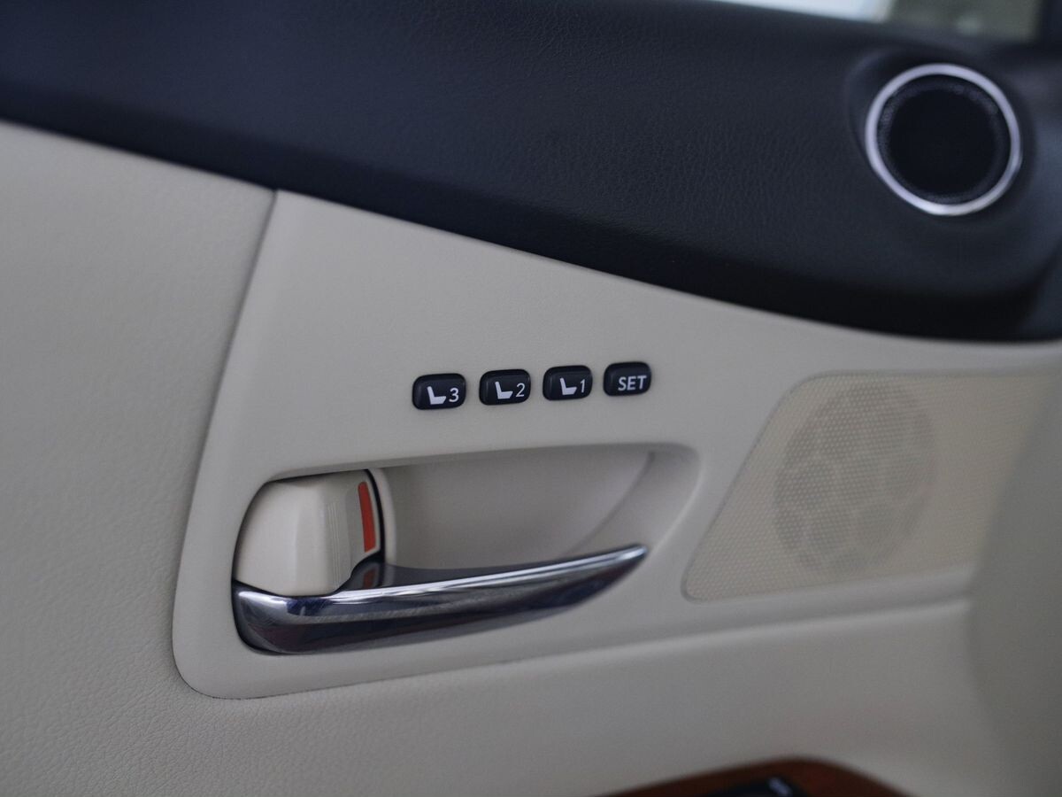 Lexus RX 2009 - фото автомобиля