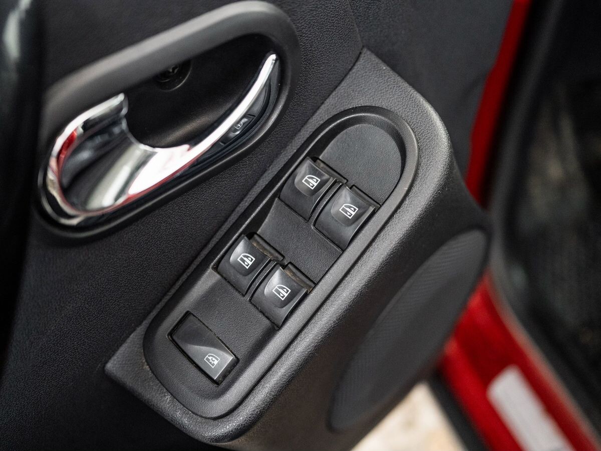 Lada (ВАЗ) Largus 2021 - фото автомобиля