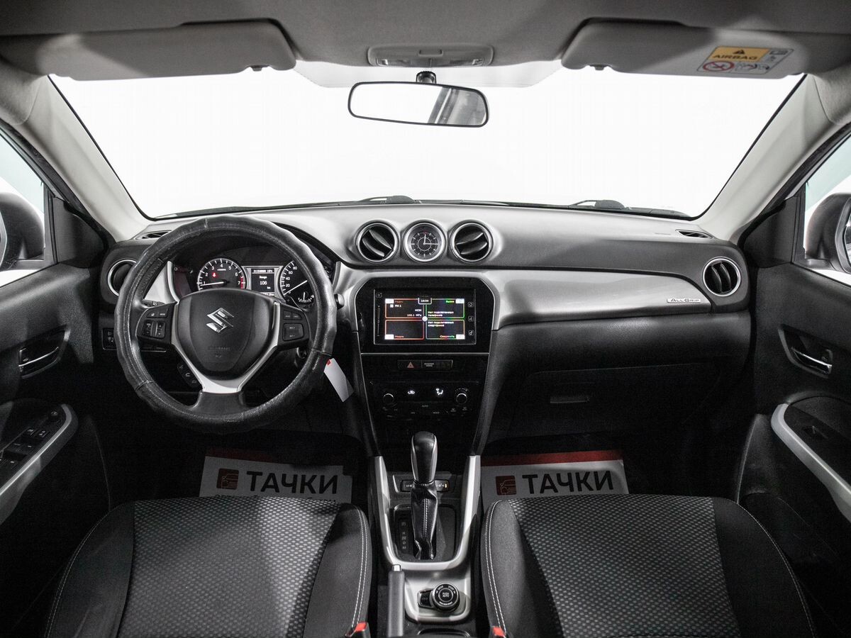 Suzuki Vitara 2018 - фото автомобиля