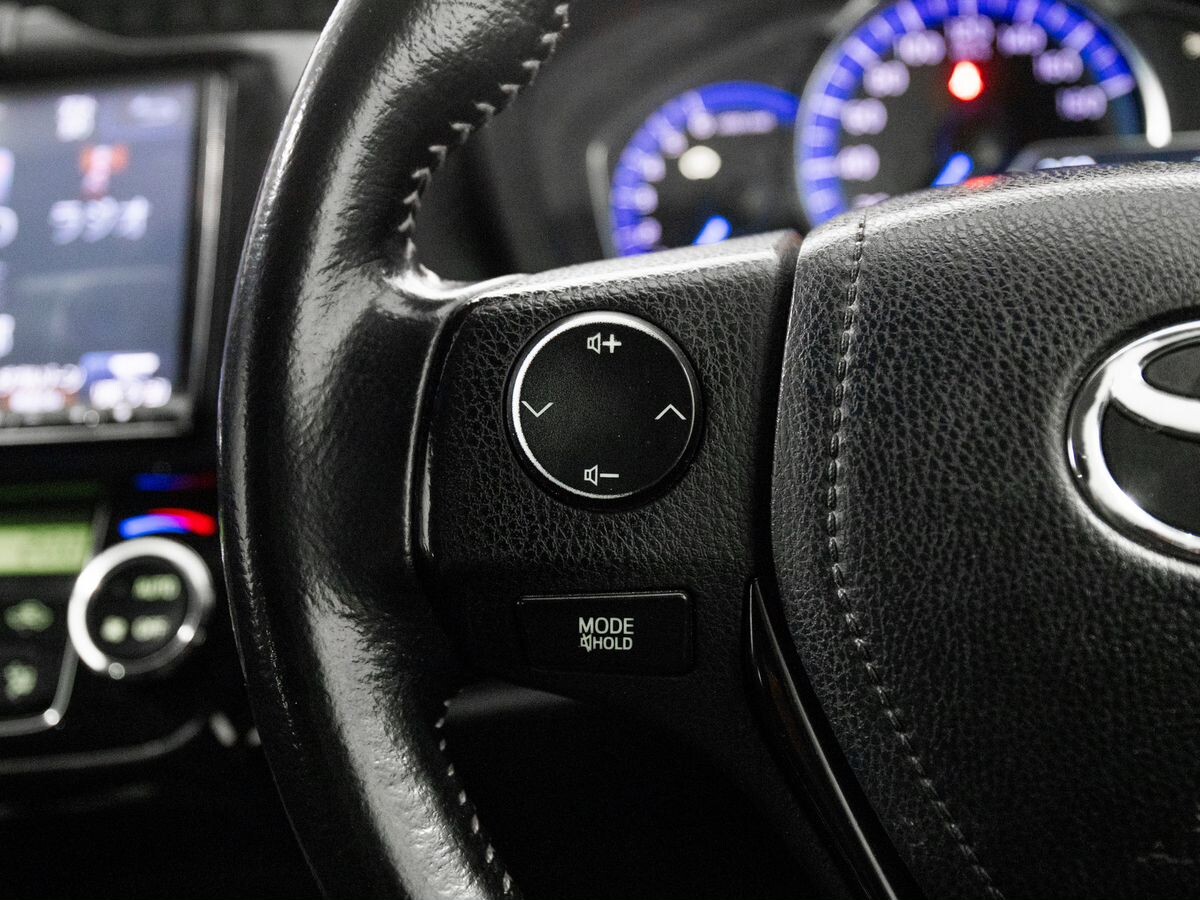 Toyota Corolla 2014 - фото автомобиля