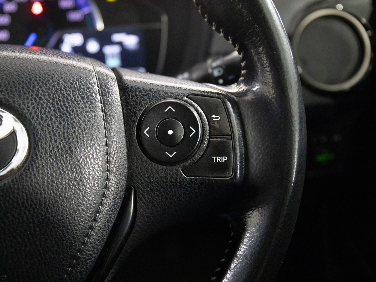 Toyota Corolla 2014 - фото автомобиля