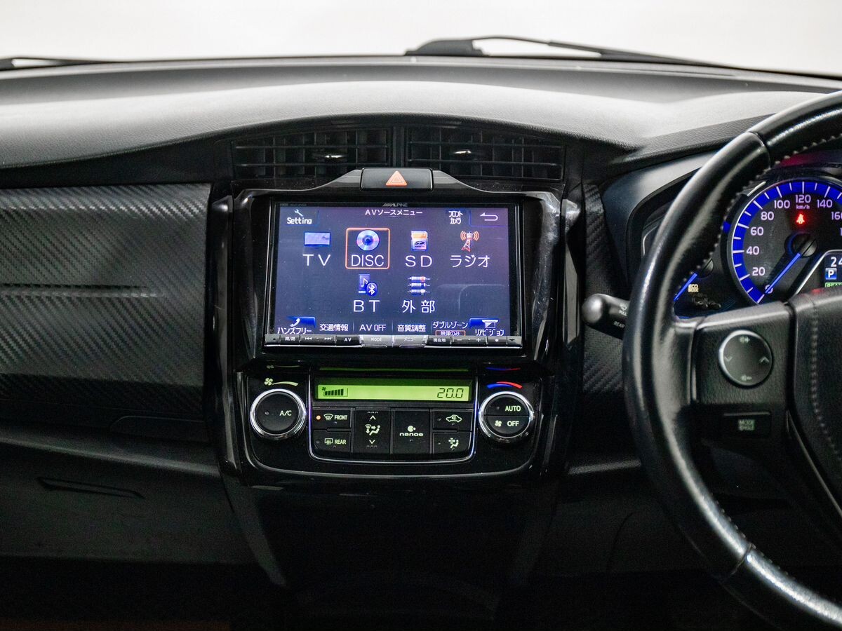 Toyota Corolla 2014 - фото автомобиля