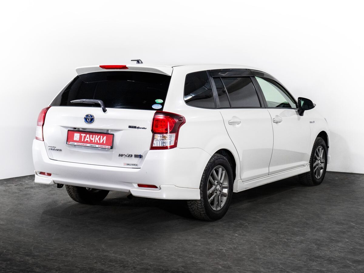 Toyota Corolla 2014 - фото автомобиля