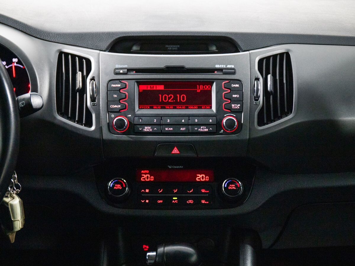 Kia Sportage 2012 - фото автомобиля