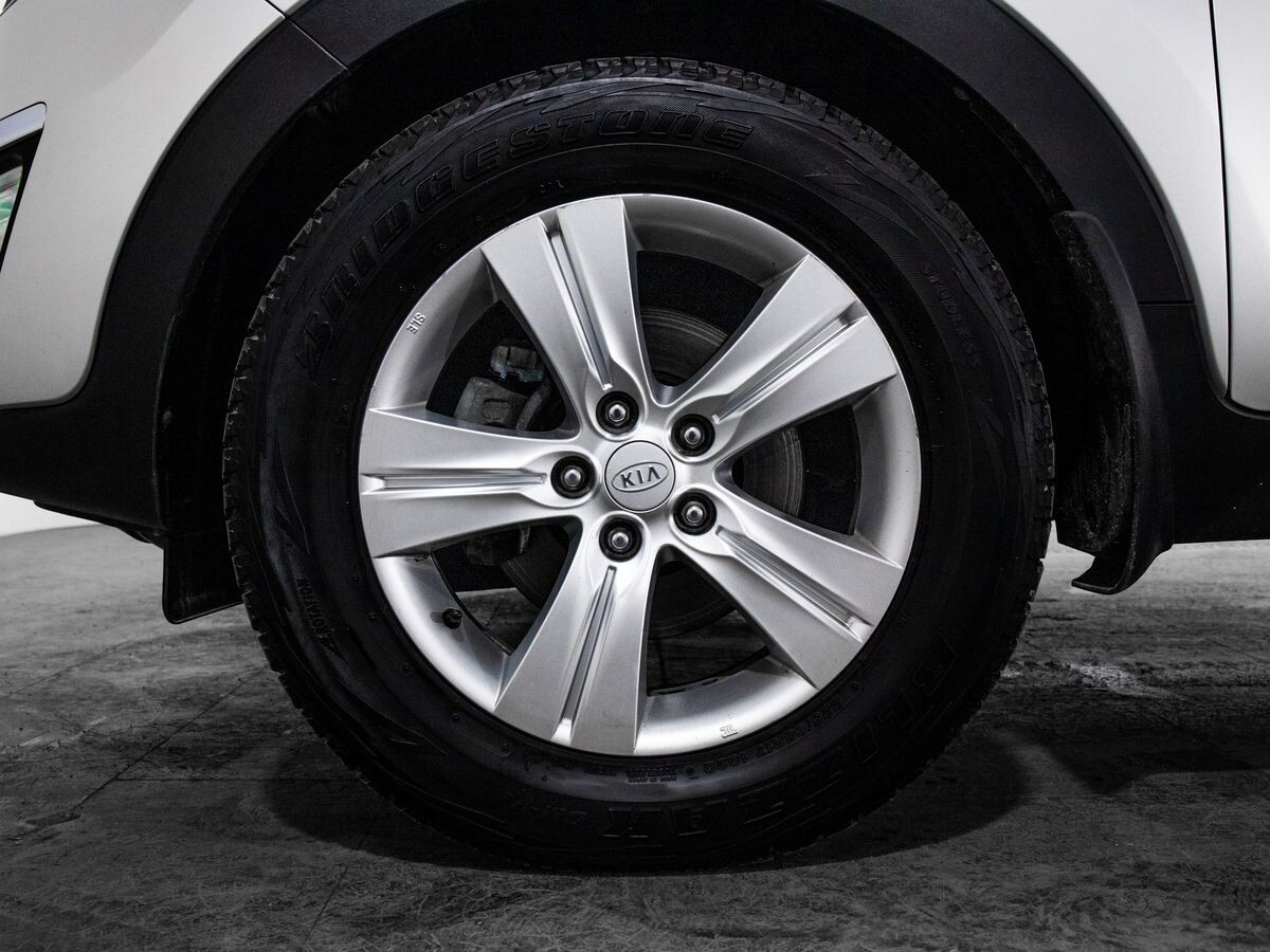 Kia Sportage 2012 - фото автомобиля