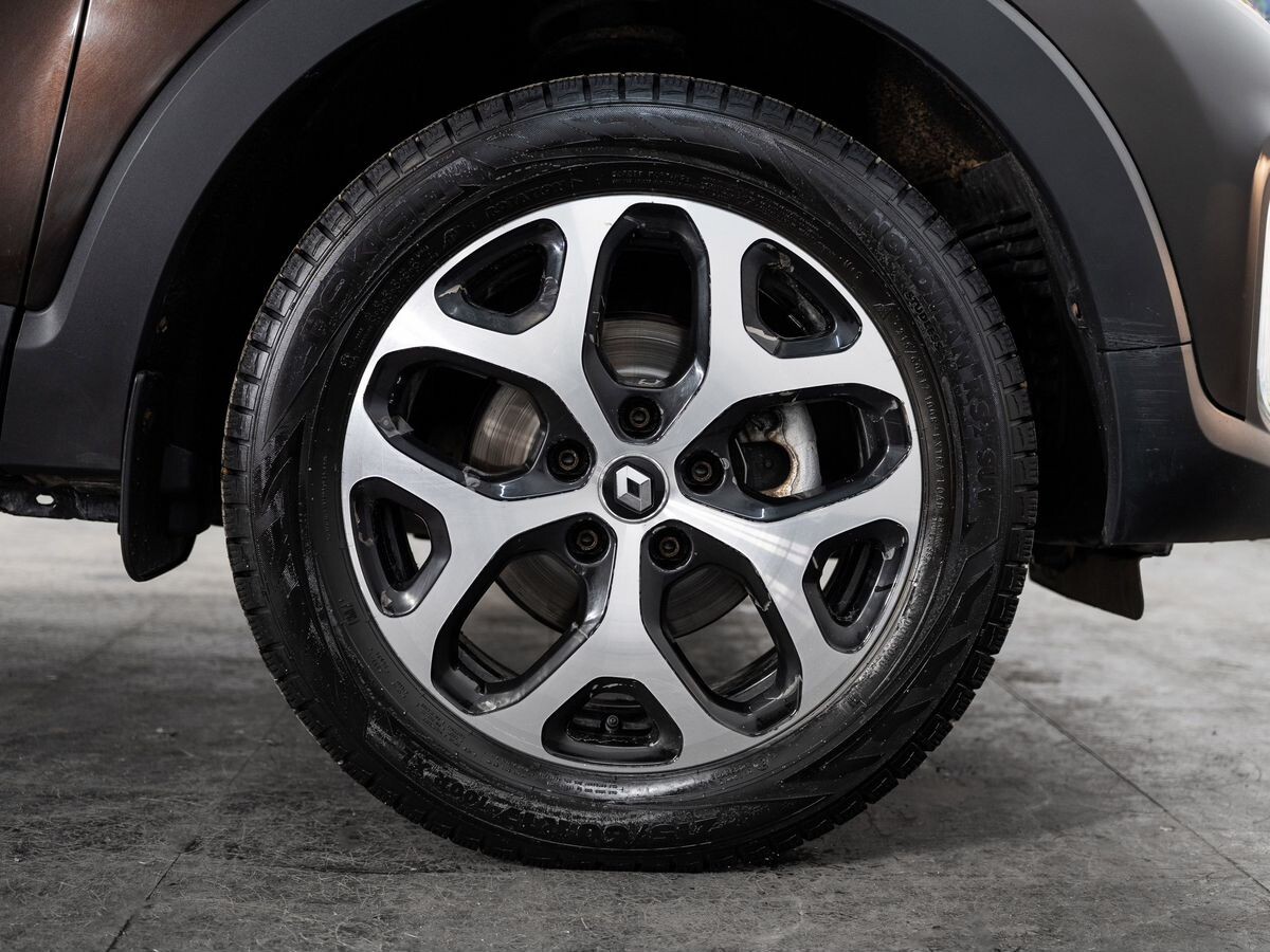 Renault Kaptur 2016 - фото автомобиля