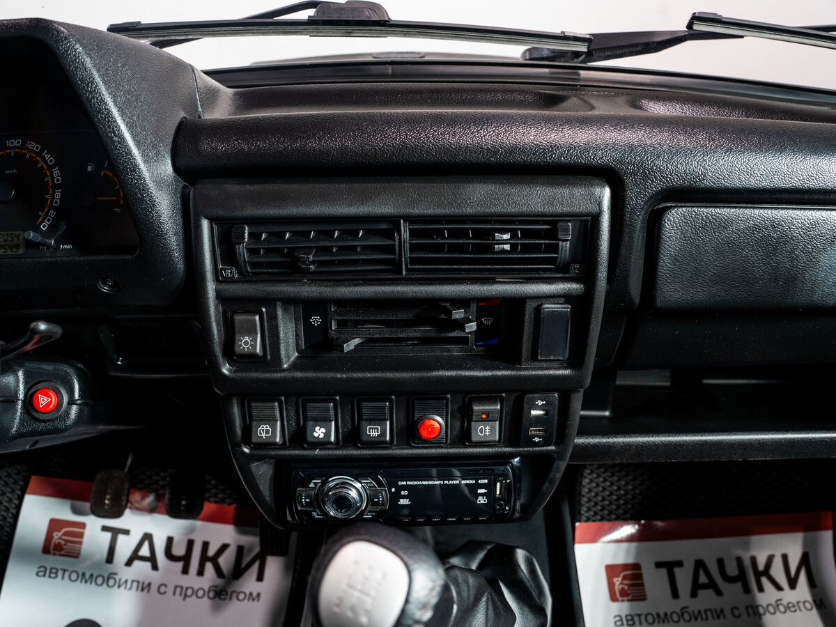 Lada (ВАЗ) 2131 (4x4) 2019 - фото автомобиля