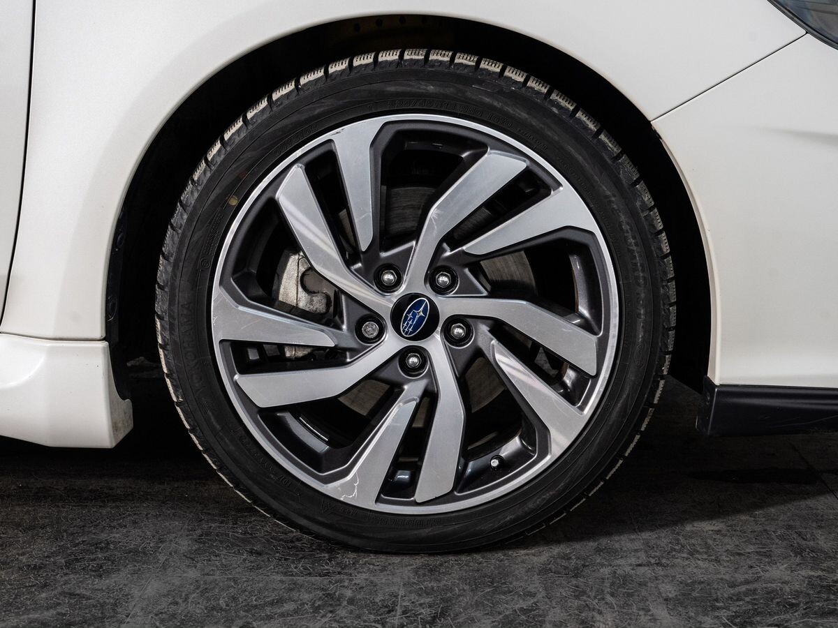 Subaru Levorg 2018 - фото автомобиля