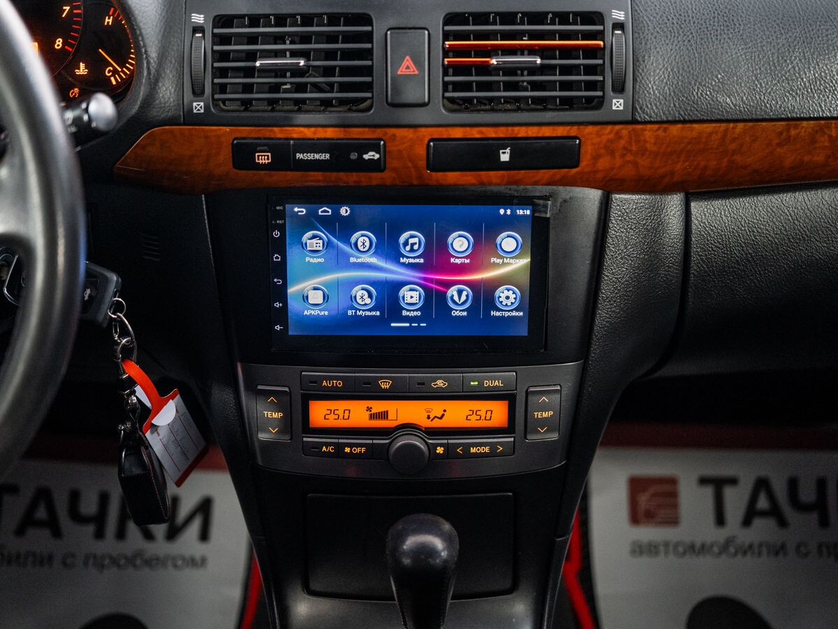 Toyota Avensis 2008 - фото автомобиля