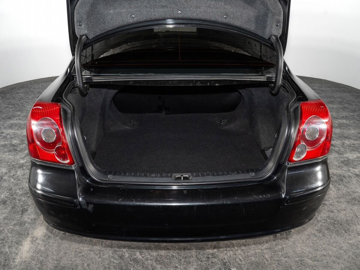 Toyota Avensis 2008 - фото автомобиля