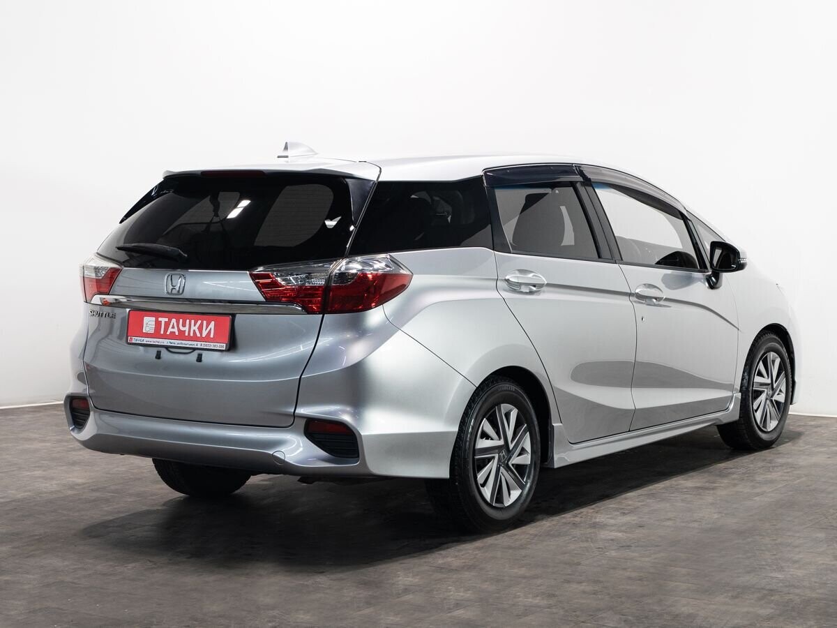 Honda Shuttle 2015 - фото автомобиля