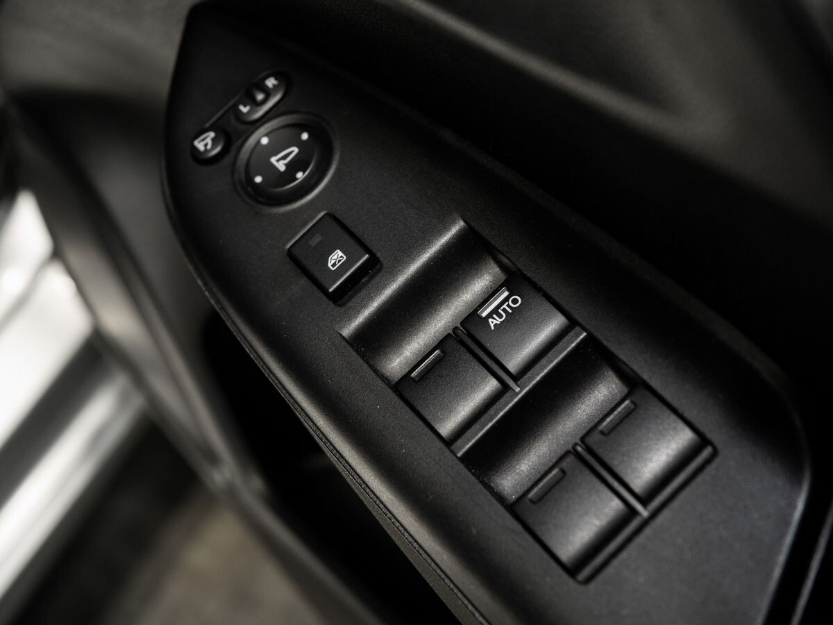 Honda Shuttle 2015 - фото автомобиля