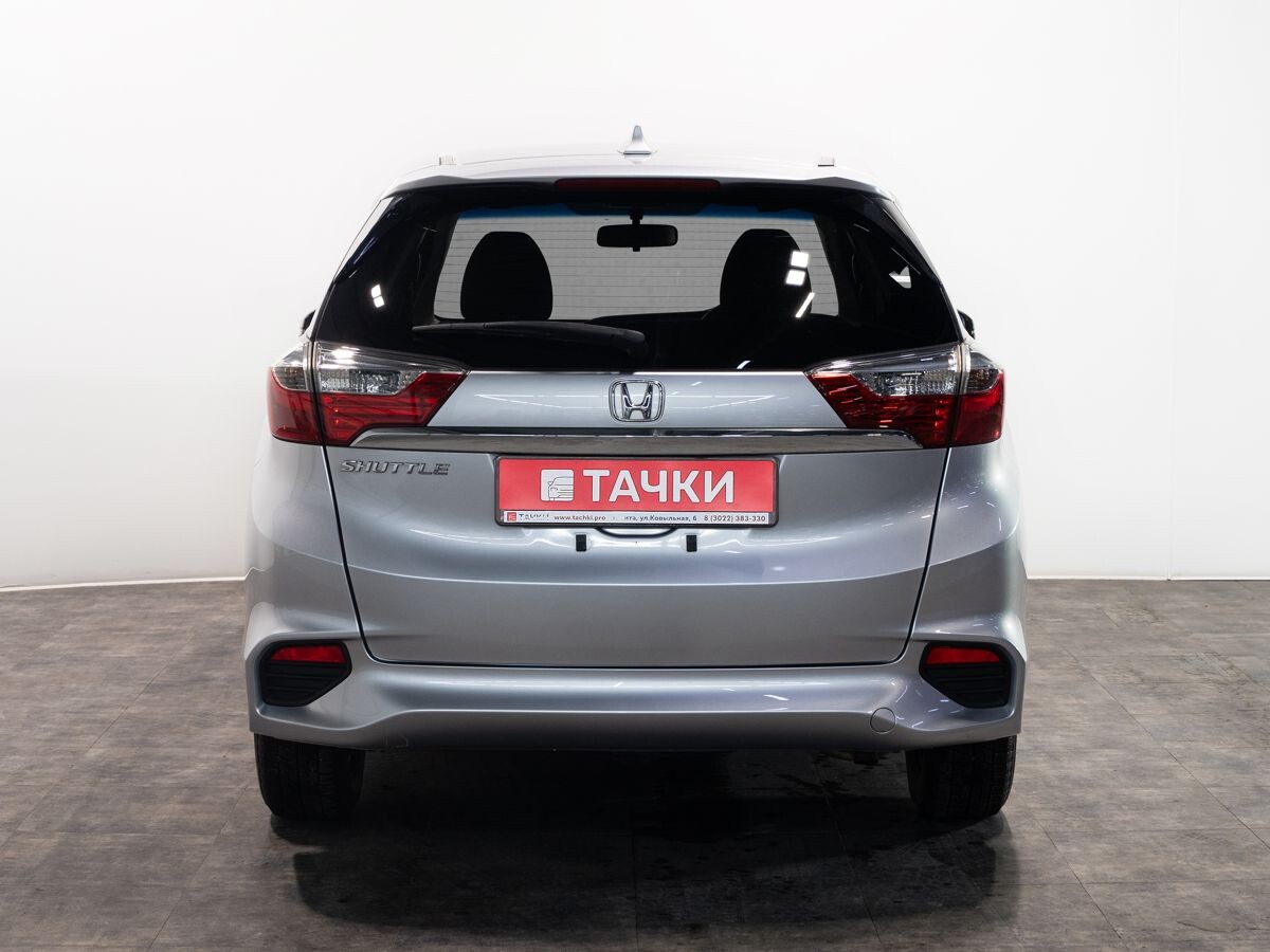 Honda Shuttle 2015 - фото автомобиля