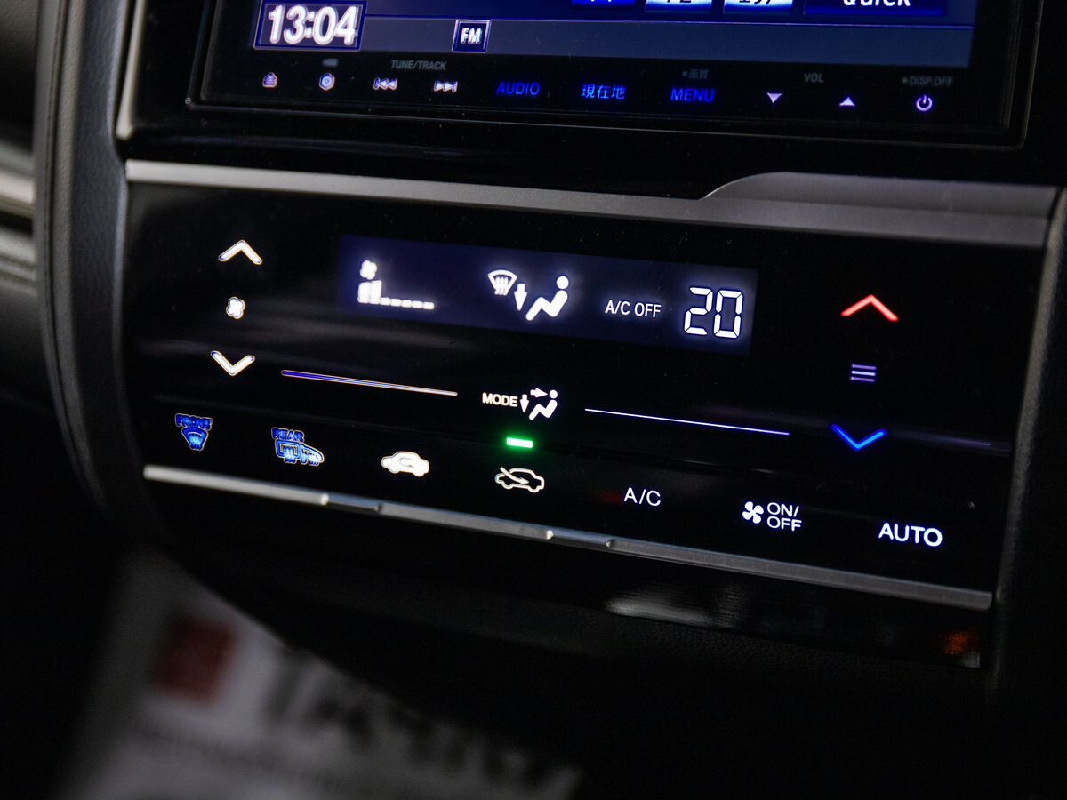 Honda Fit 2015 - фото автомобиля