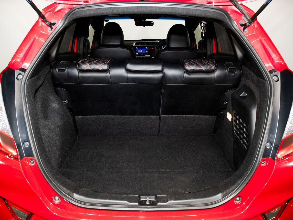 Honda Fit 2015 - фото автомобиля