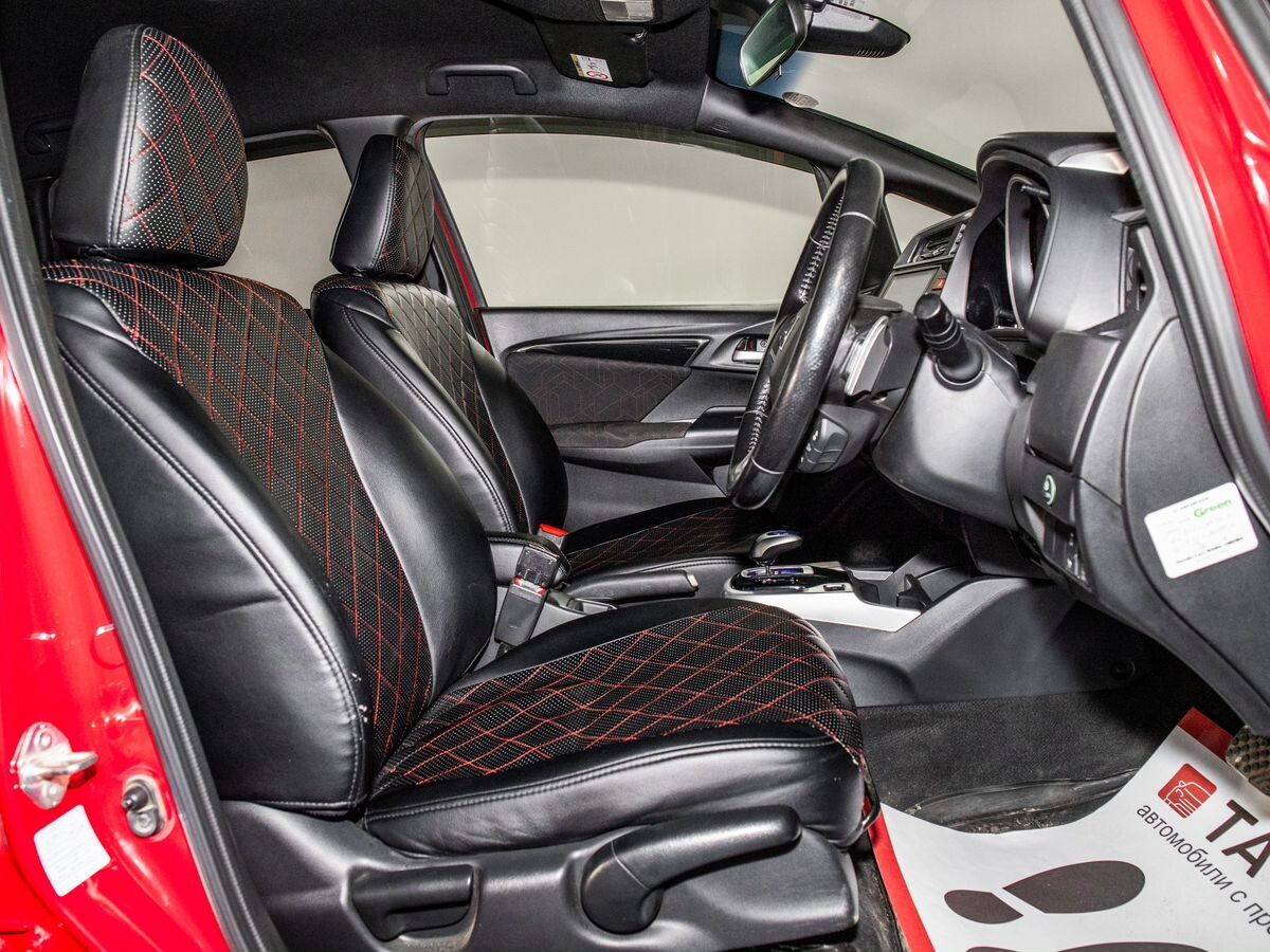 Honda Fit 2015 - фото автомобиля