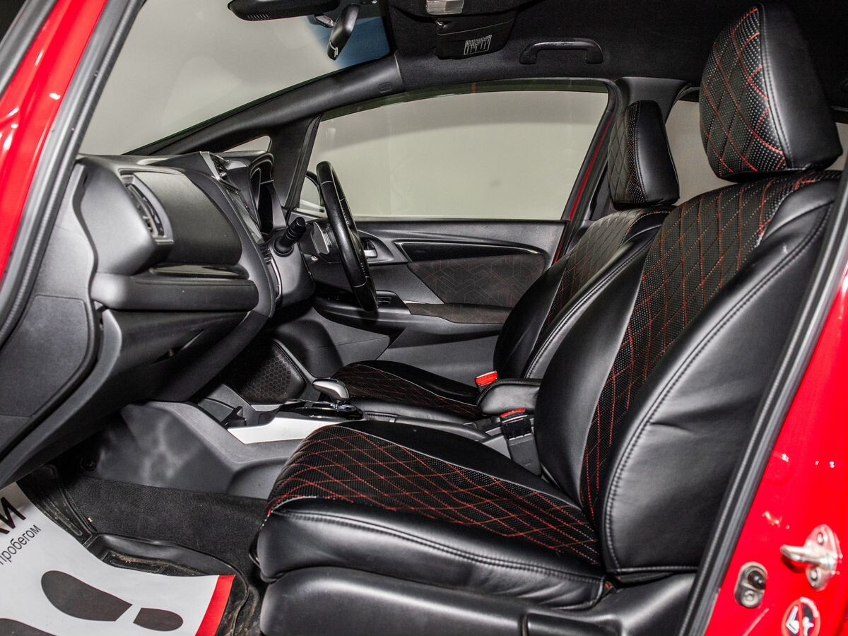 Honda Fit 2015 - фото автомобиля