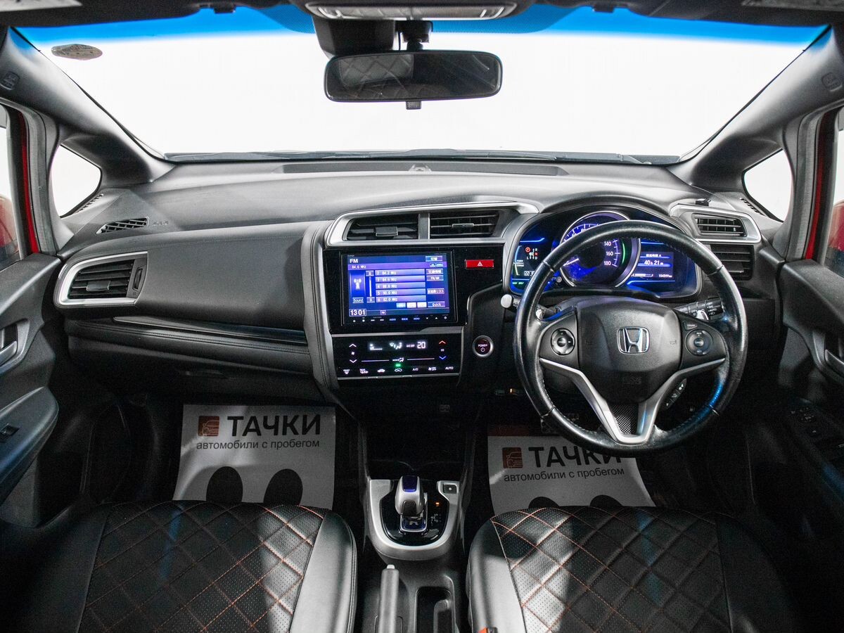 Honda Fit 2015 - фото автомобиля