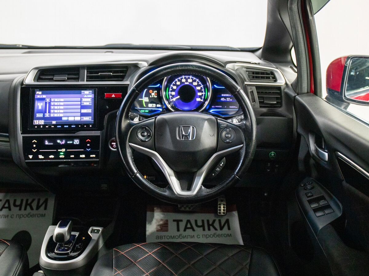 Honda Fit 2015 - фото автомобиля