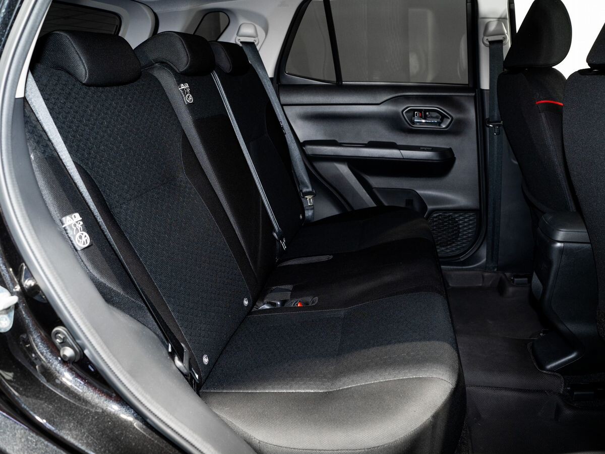 Daihatsu Rocky 2021 - фото автомобиля