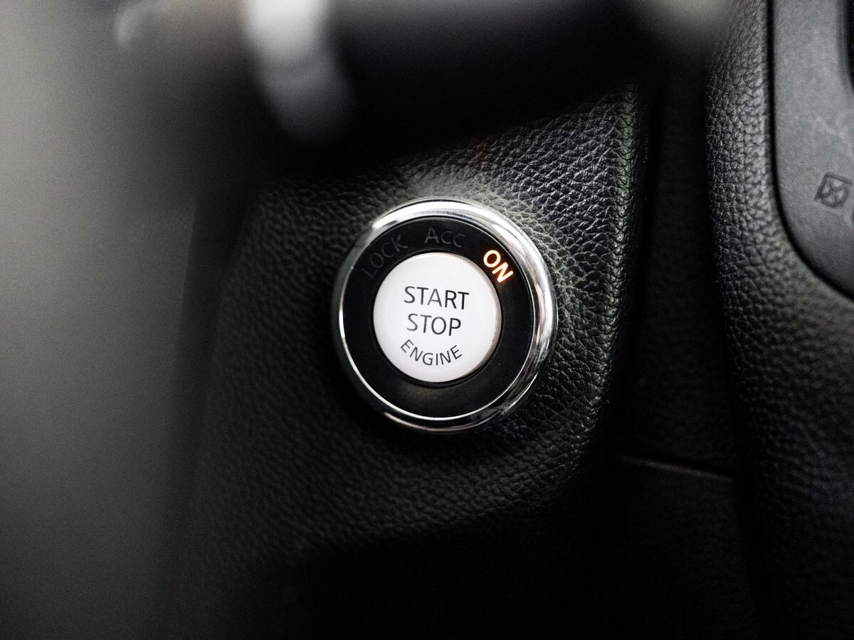 Infiniti G 2010 - фото автомобиля