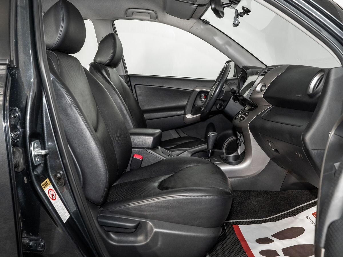Toyota RAV4 2007 - фото автомобиля