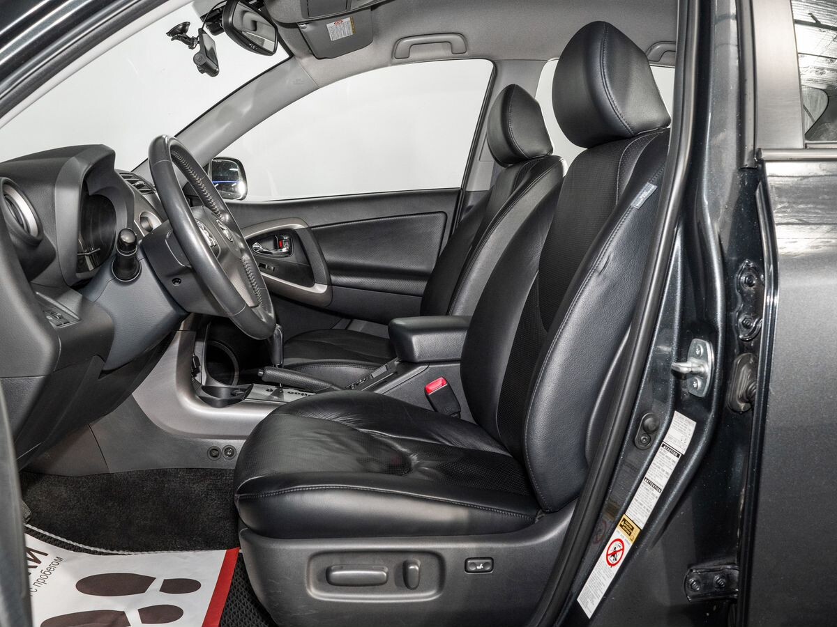 Toyota RAV4 2007 - фото автомобиля