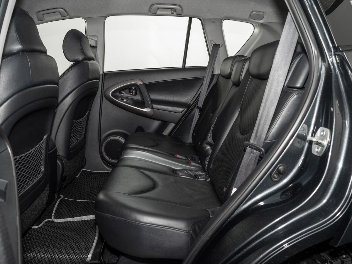 Toyota RAV4 2007 - фото автомобиля