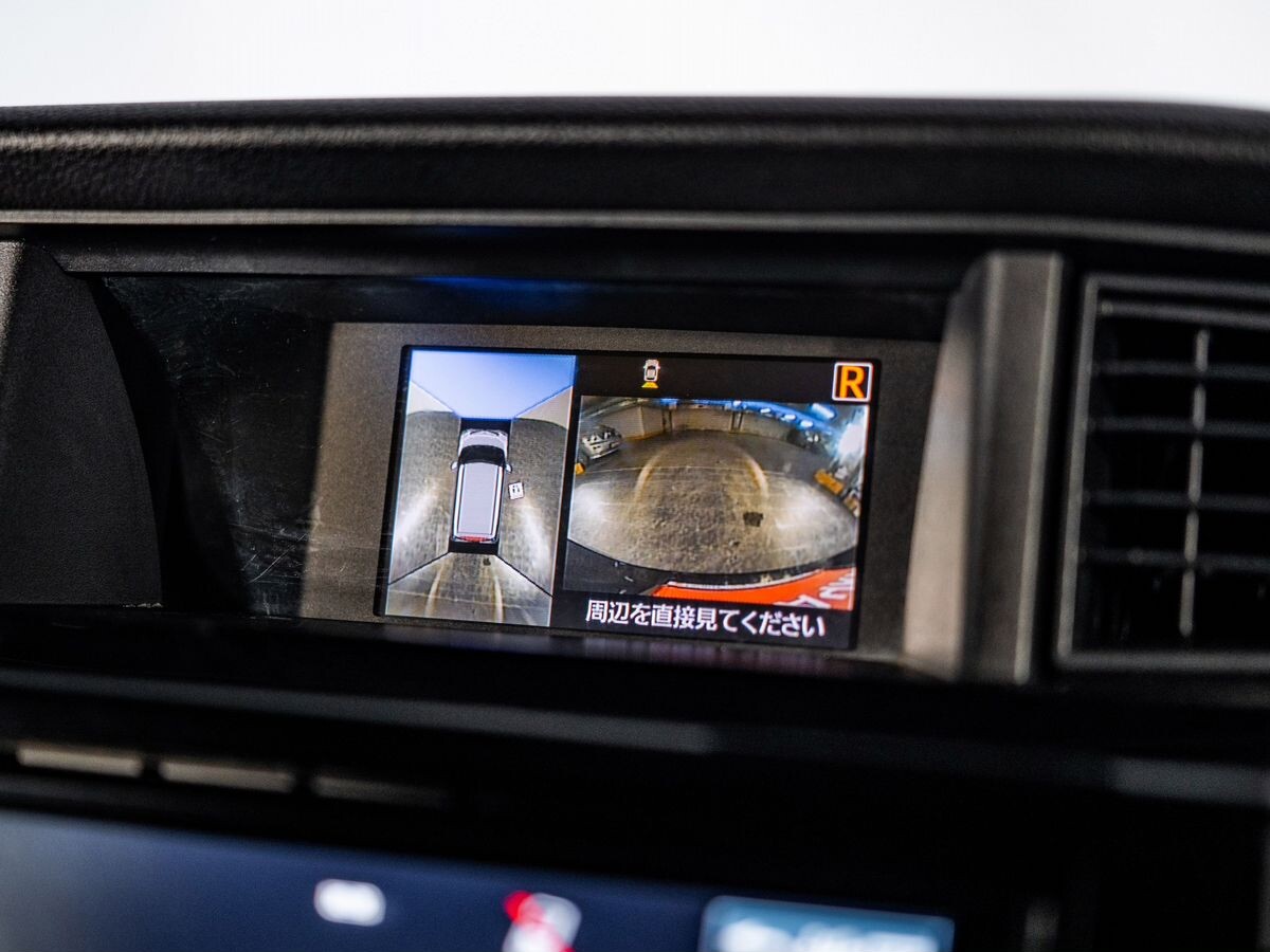 Toyota Tank 2017 - фото автомобиля