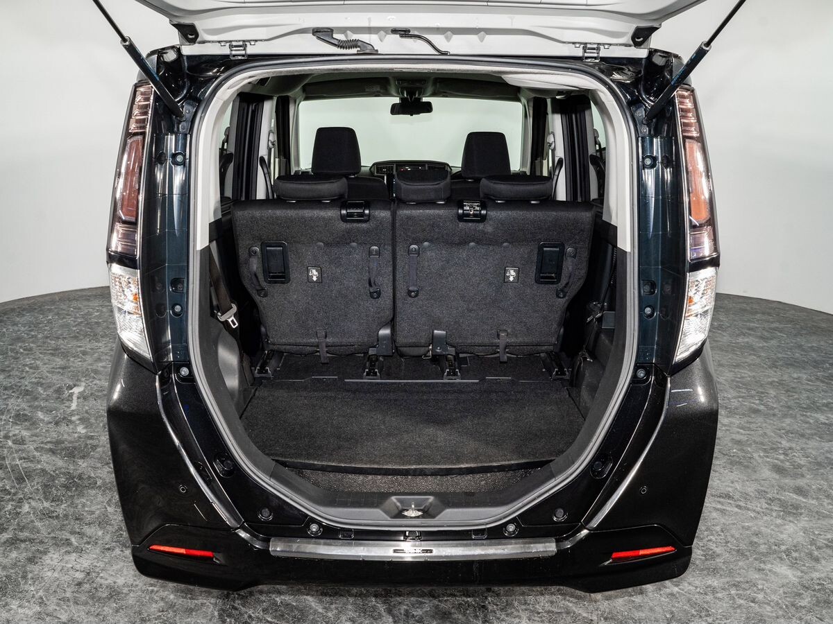 Toyota Tank 2017 - фото автомобиля