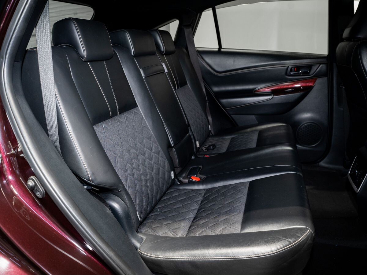 Toyota Harrier 2017 - фото автомобиля