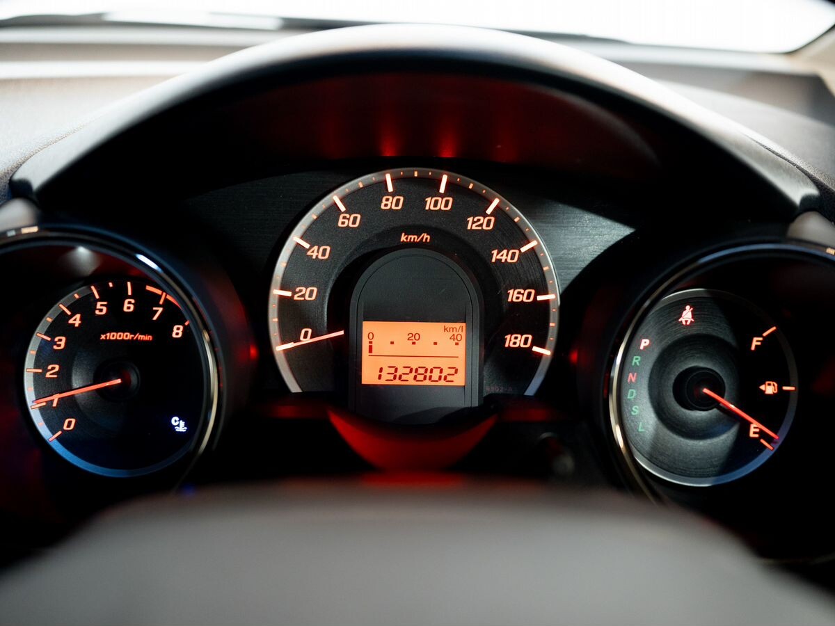 Honda Fit 2011 - фото автомобиля