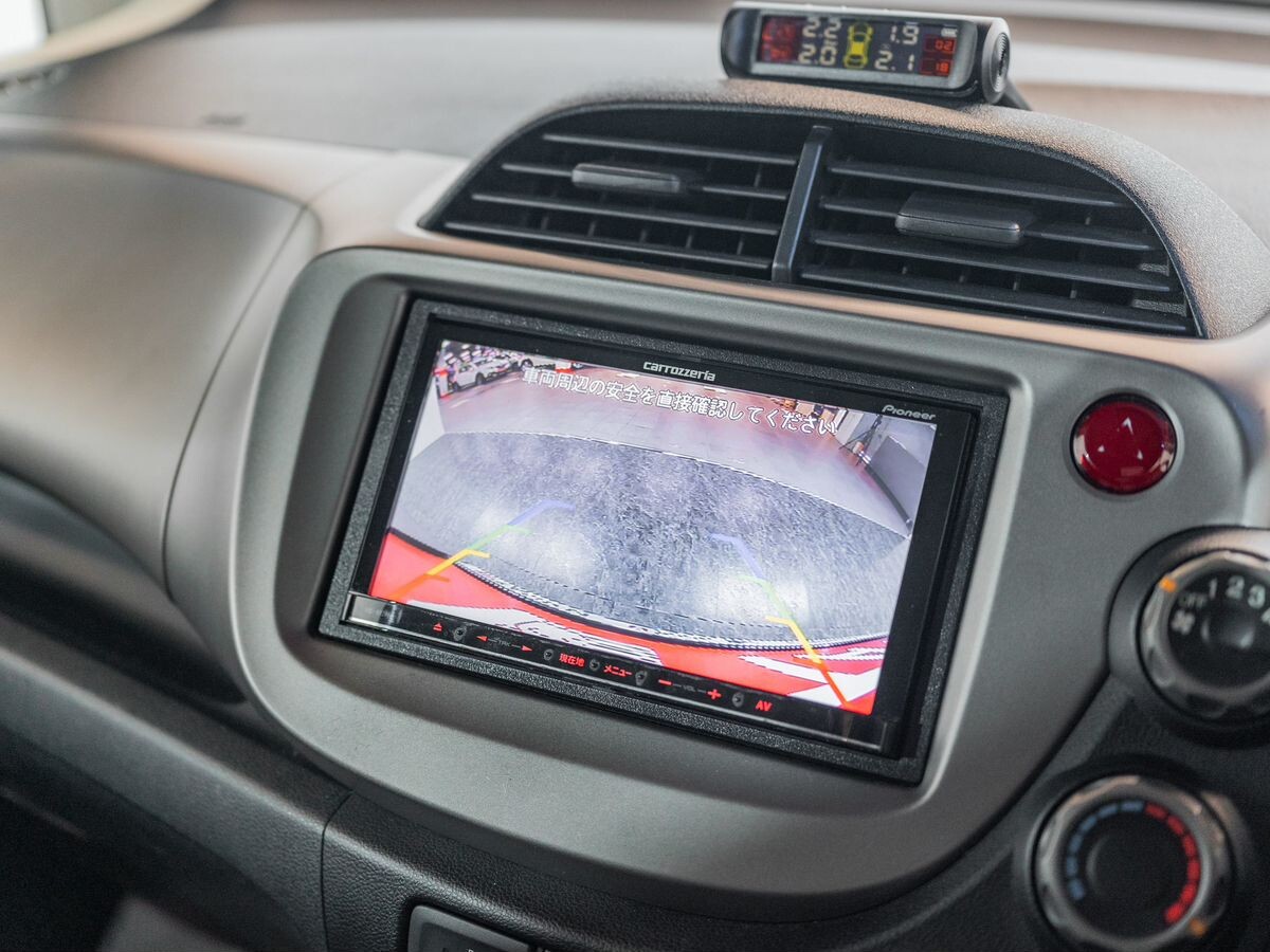 Honda Fit 2011 - фото автомобиля