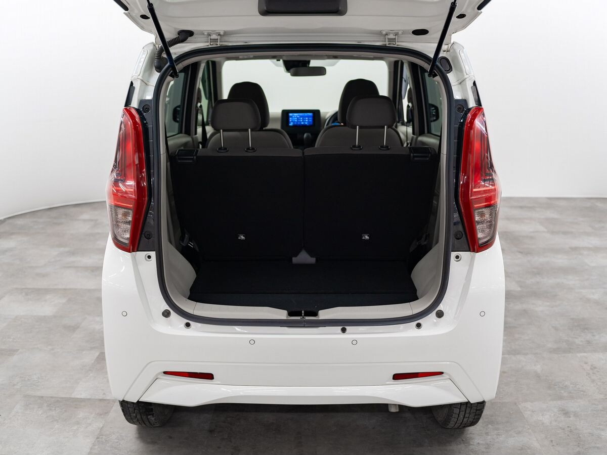 Nissan Dayz 2019 - фото автомобиля