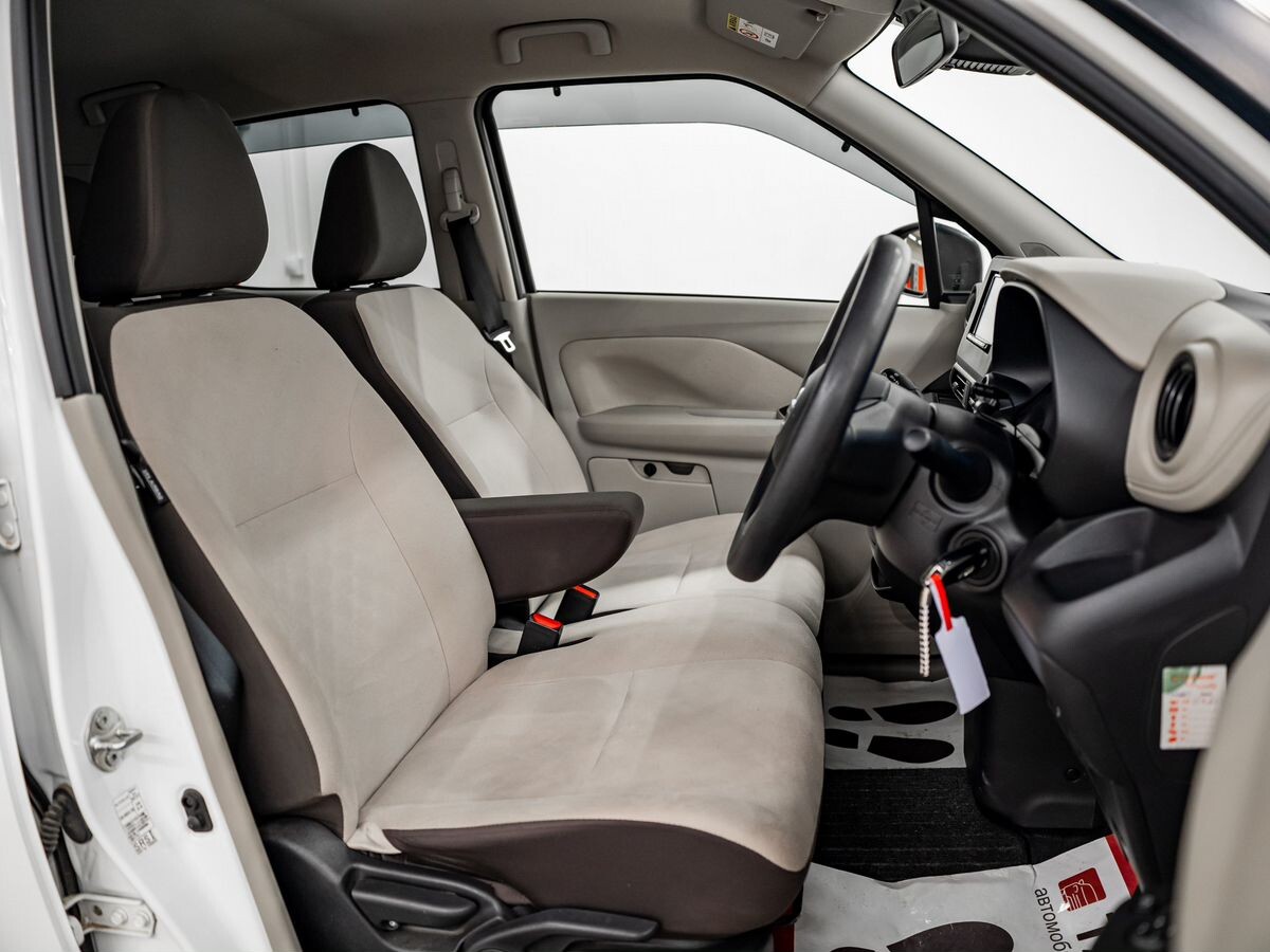 Nissan Dayz 2019 - фото автомобиля