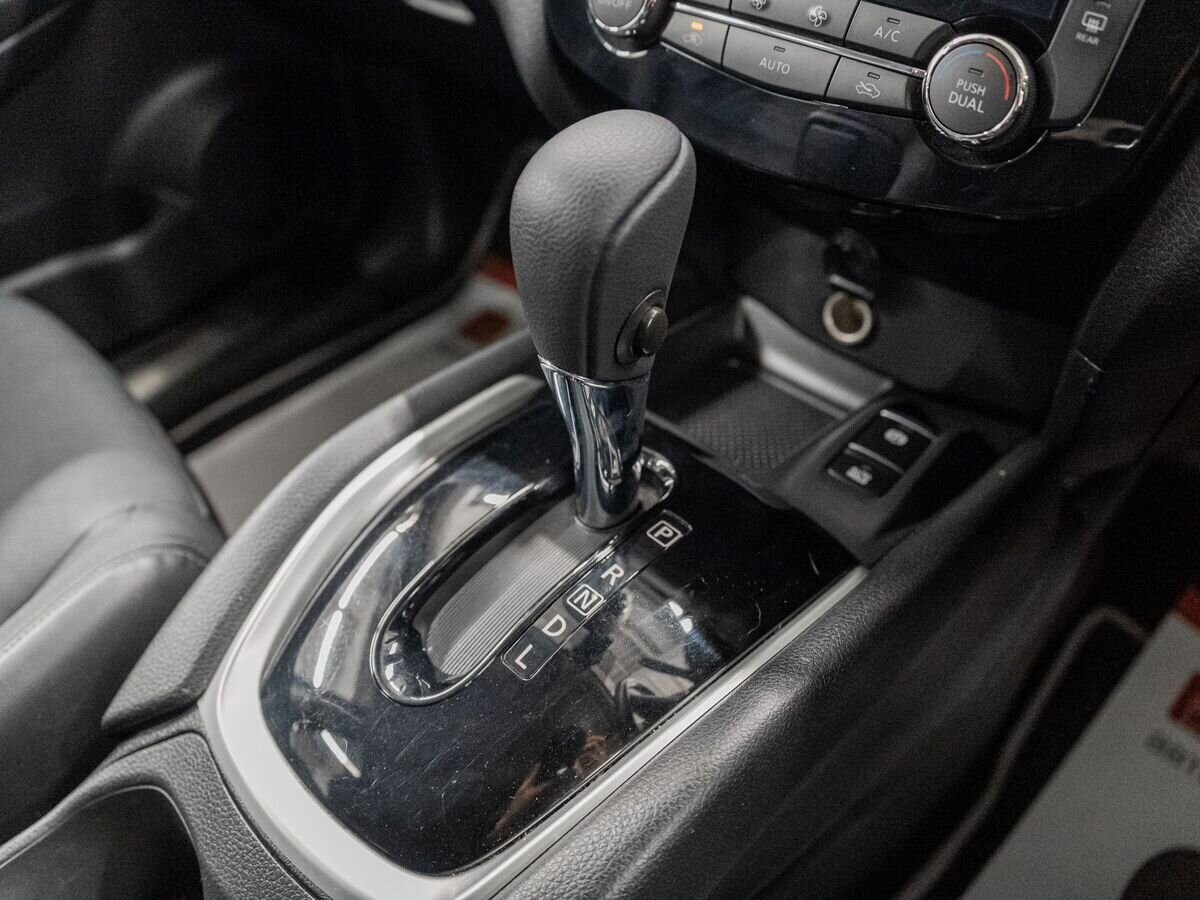 Nissan X-Trail 2018 - фото автомобиля