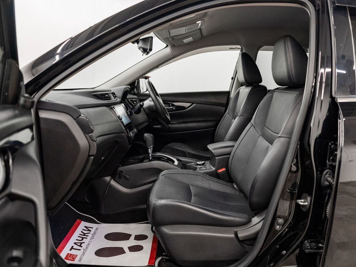 Nissan X-Trail 2018 - фото автомобиля